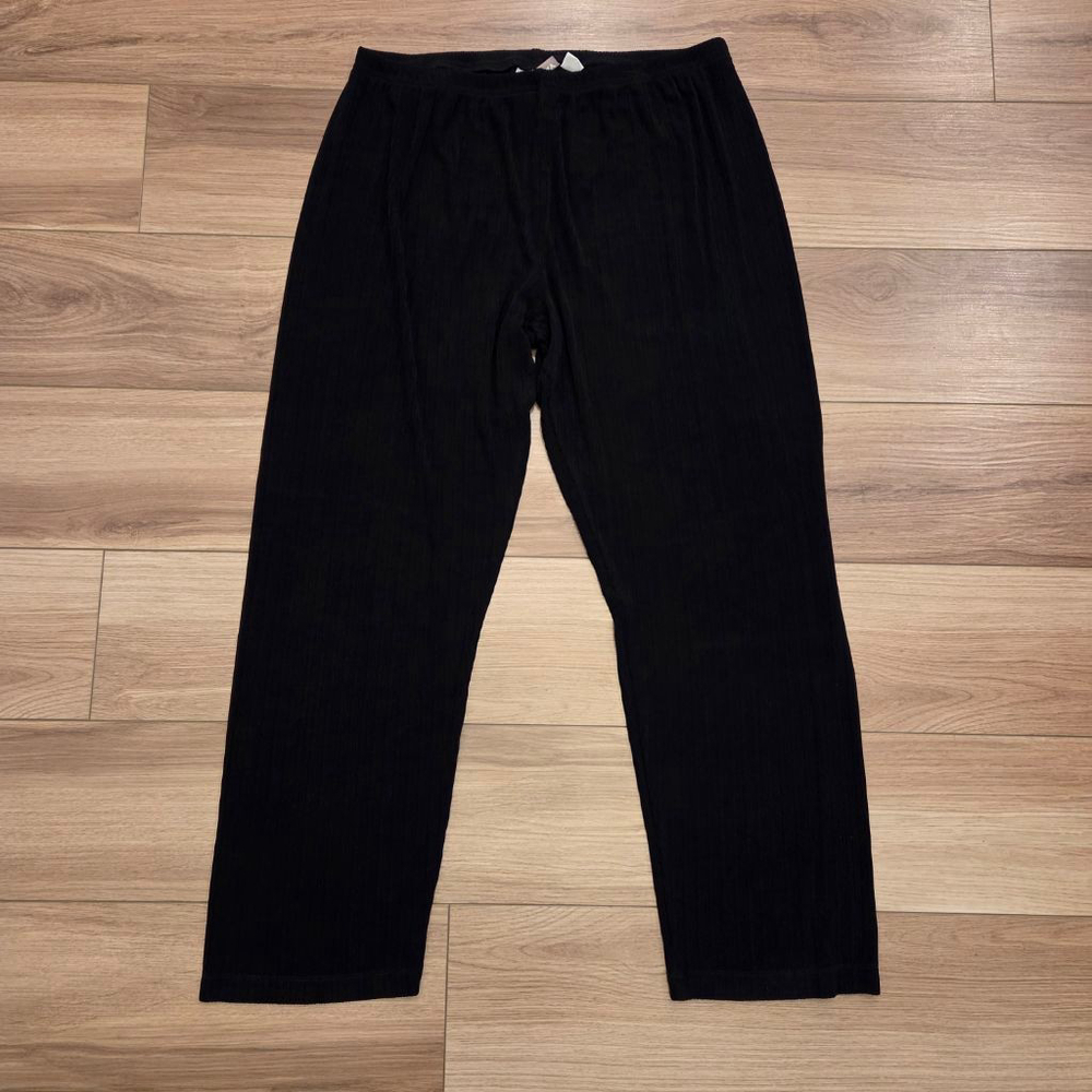 Women's TanJay Black Straight Leg stretch Pants Size 16